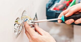 Электромонтажные работы в Туймазы от Мастер24 — электромонтаж под ключ, цены от 1630 руб., заказать услуги